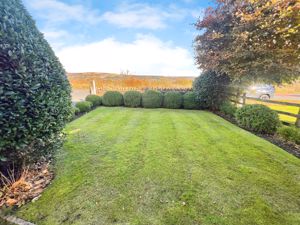 Front garden- click for photo gallery